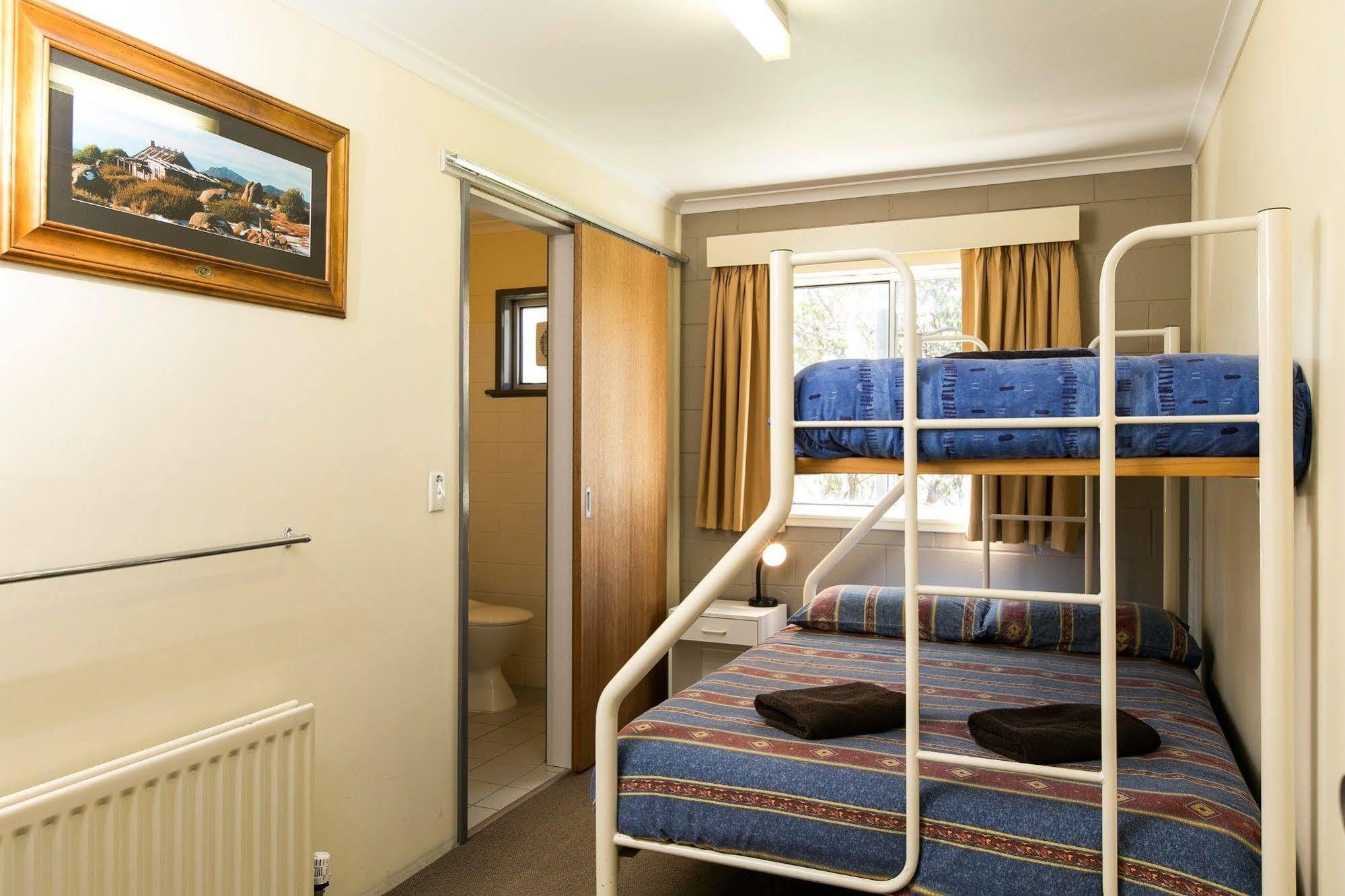 Cooroona Alpine Lodge Falls Creek Dış mekan fotoğraf